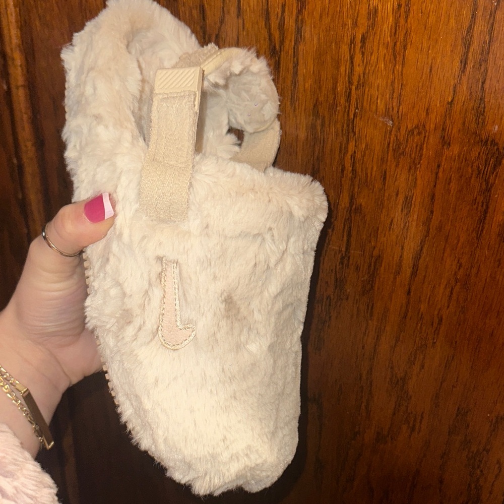 Cream Nike Fuzzy Slippers
